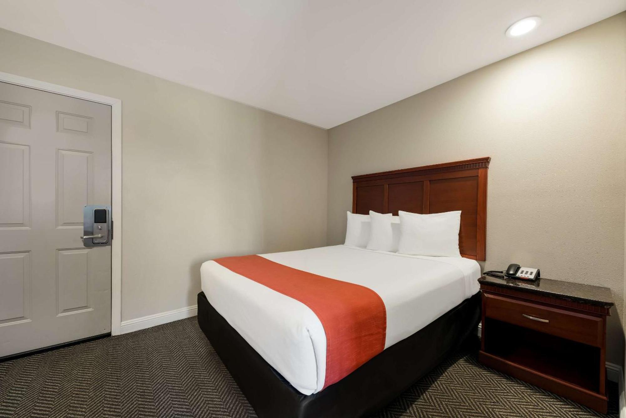Rodeway Inn South San Francisco Airport Экстерьер фото