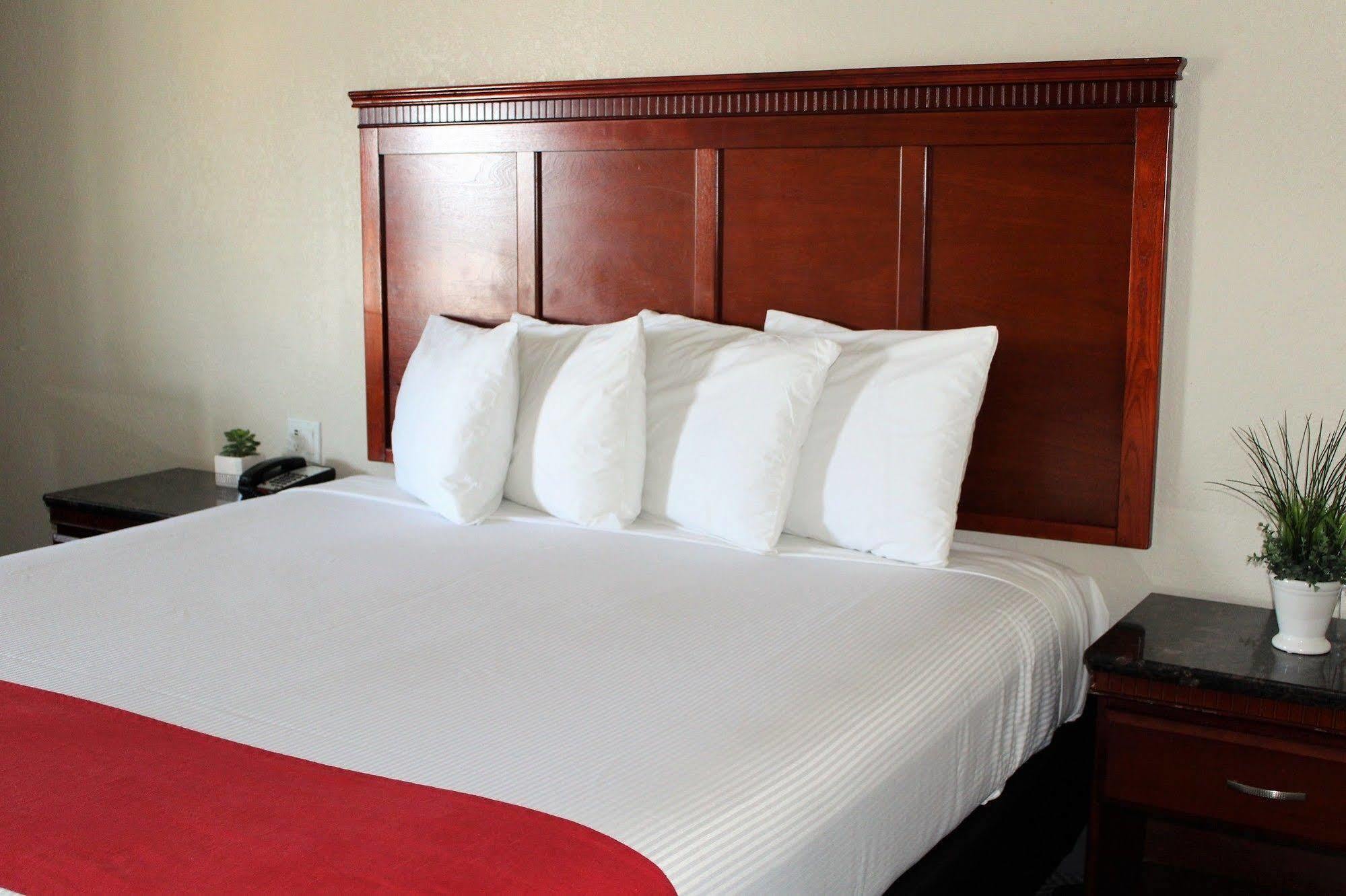 Rodeway Inn South San Francisco Airport Экстерьер фото
